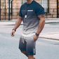 De heren set bestaande uit een gradient-kleur T-shirt en shorts