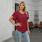🌺 TIJDELIJK 50% KORTING! ✨ Dames Bloemblaadjes Mouw & Geplooide Hals Blouse – Wiegende, Elegante, Veelzijdige Top 🌿